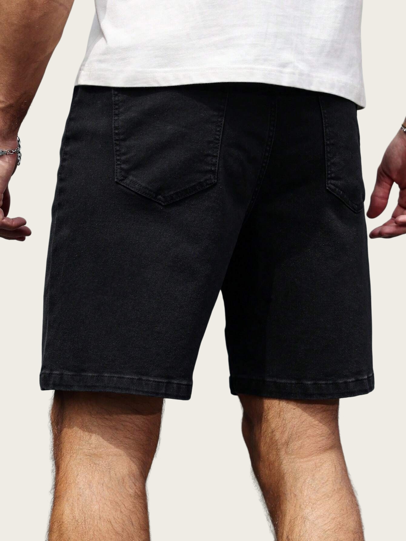 شورت جينز رجالي أسود نقي ضيق و - مراجعة Levis Jeans 501 وسعره